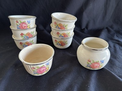 Petit Point Honey Cup Bean Pot