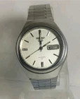 Seiko 5 7009-8600-P Automatic Day/Date Vintage Men’s Watch