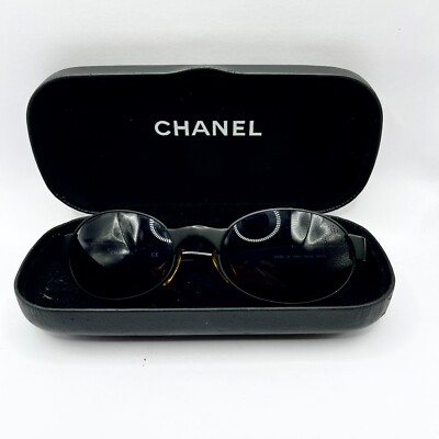 CHANEL サングラス 黒 プラスチック製 Made in Italy CHANEL シャネル ココマーク サングラス プラスチック