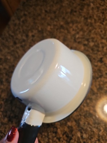 Vintage Farmhouse Decor White w/ Black Trim Enamel 5" Saucepan with Handle - Picture 7 of 11