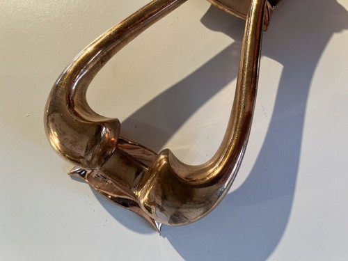 Llamador de puerta antiguo Art Nouveau eduardiano ornamentado cobre 71/2" KN131 recuperado - Imagen 5 de 7