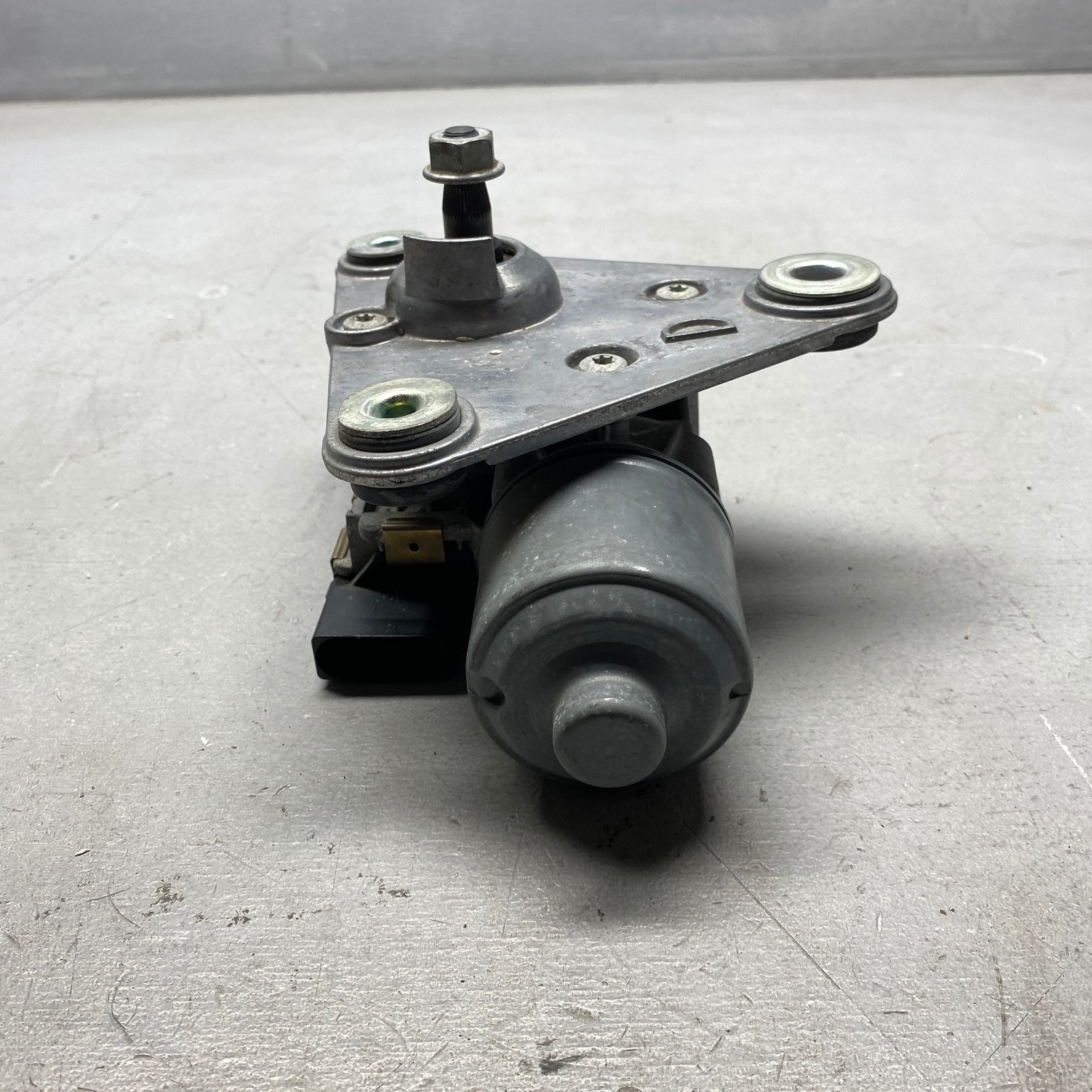 2018 Lamborghini Huracan Side Wiper Motor 4T1955023A