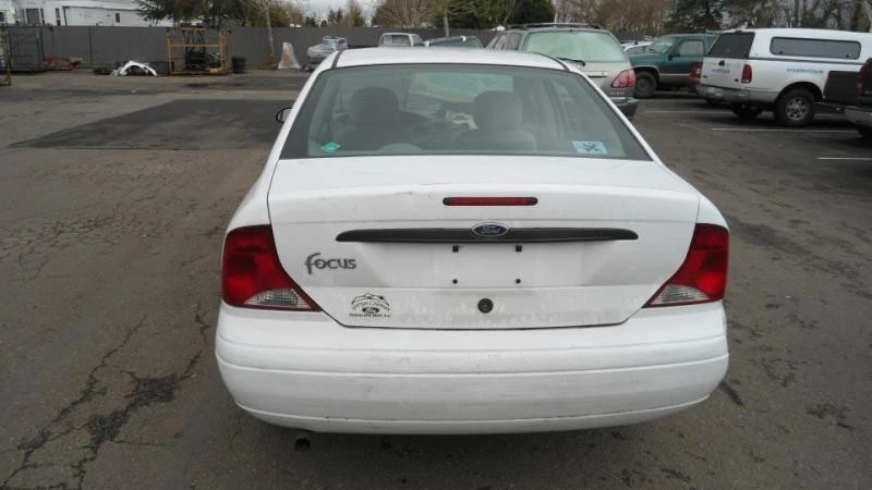 Medidor de flujo de aire de inyección de combustible usado se adapta a: Ford Focus 2003 grado A Foto 2 de 4