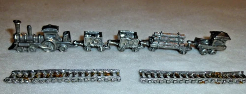 Vintage Die Cast Metal Miniature Pewter Railroad Locomotive lot 7 2tracks- 5cars