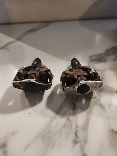 Wellgo WPD-823 Dual Sided Clipless Pedals, Black