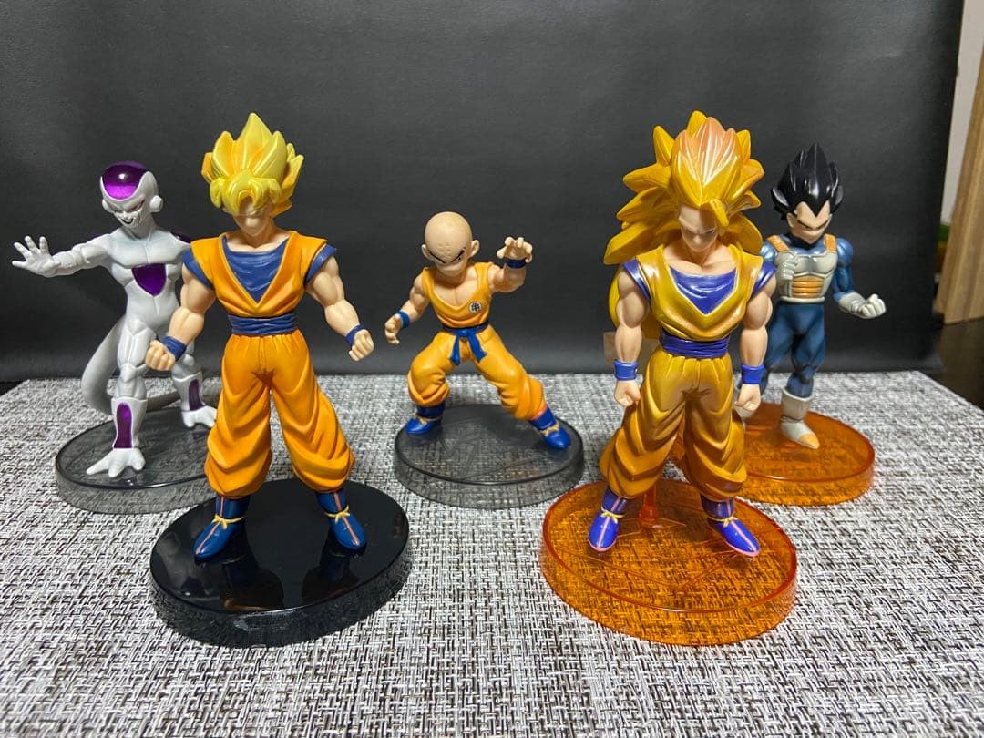 Juego de figuras Dragon Ball Vegeta Krilin Goku SSJ2 SSJ3 Freezer Real Works