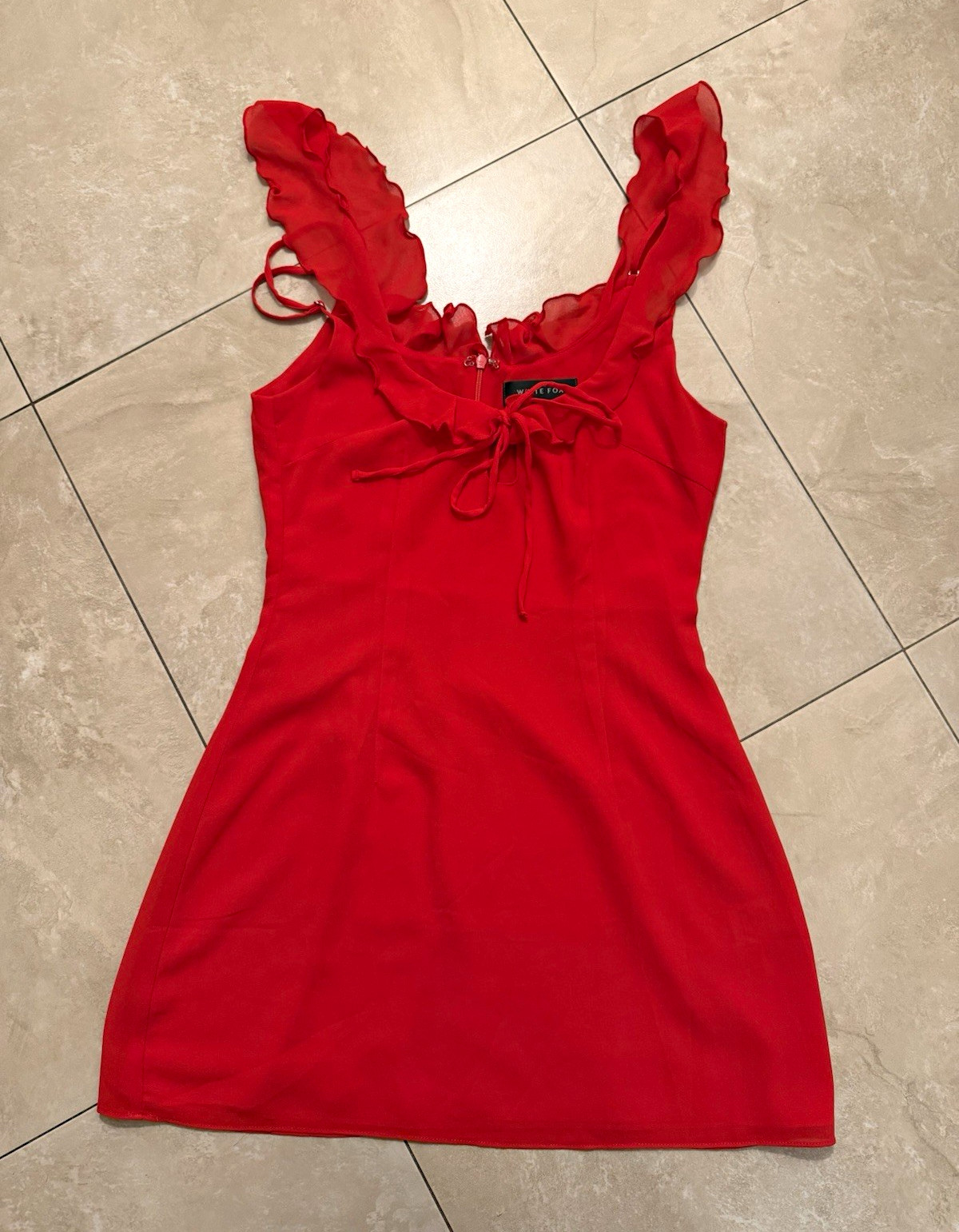 White Fox Red Mini Dress S V-Neck Ruffle Tie Front Strappy Sleeveless