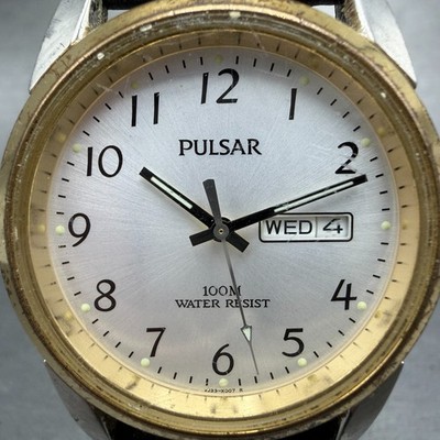 Seiko Pulsar Watch Men 38mm Silver Dial Two Tone Daydate VJ33-X006
