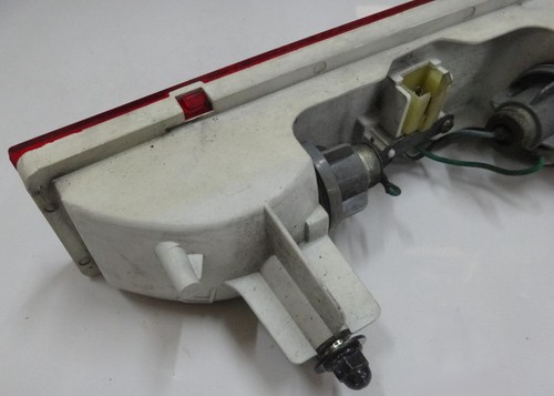 1984-1987 Honda Goldwing GL 1200 Right Rear Turn Signal Light OEM 33500-MG9-771 - Picture 15 of 17