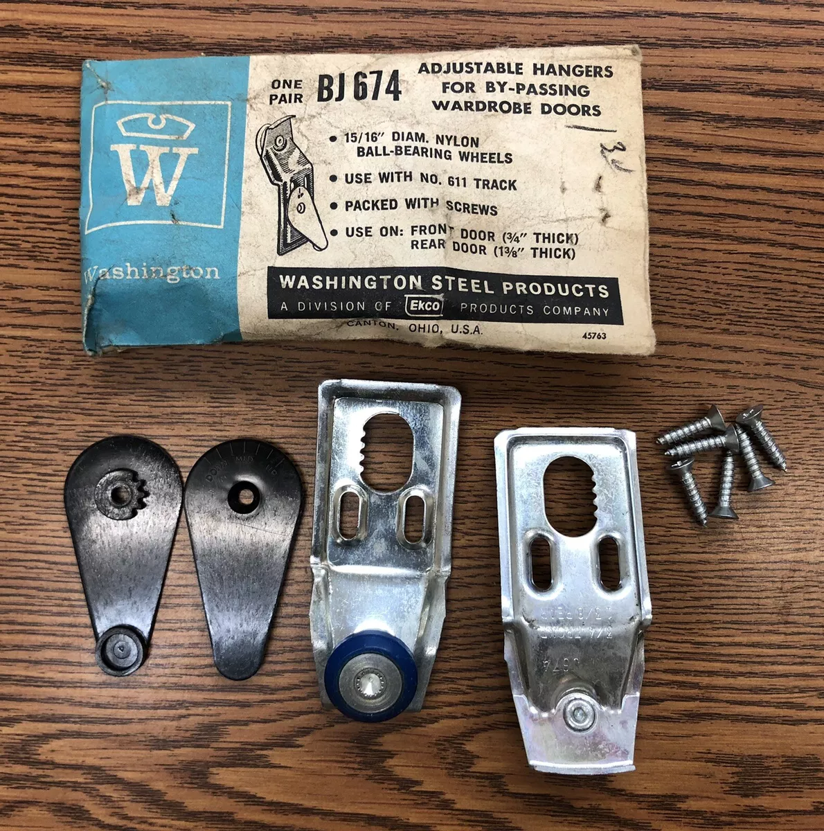 Vintage NOS Washington Steel BJ 674 Adjustable Bypass Closet Door Hangers USA