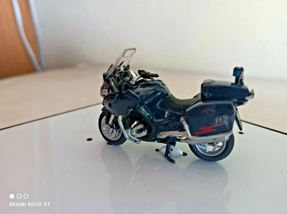 1/43 Motocicletta BMW R1200RT Carabinieri - Immagine 2 di 4