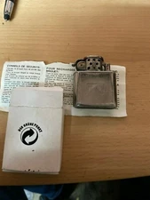 briquet vintage Marlboro PMH BV Philip Morris Advertising Storm Lighter 1970s mi