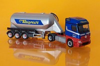 "Herpa 316132 Mercedes Actros Streamspace 2.3 Eutersilo-Sz \"Kleigrewe\" 1:87 NEU "