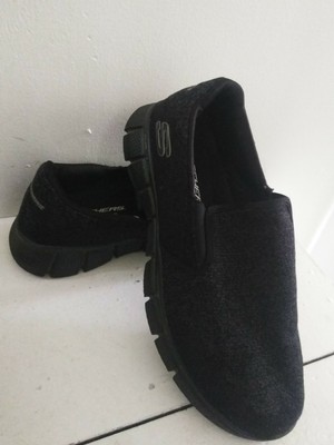 skechers relaxed fit air cooled memory foam mens shoes