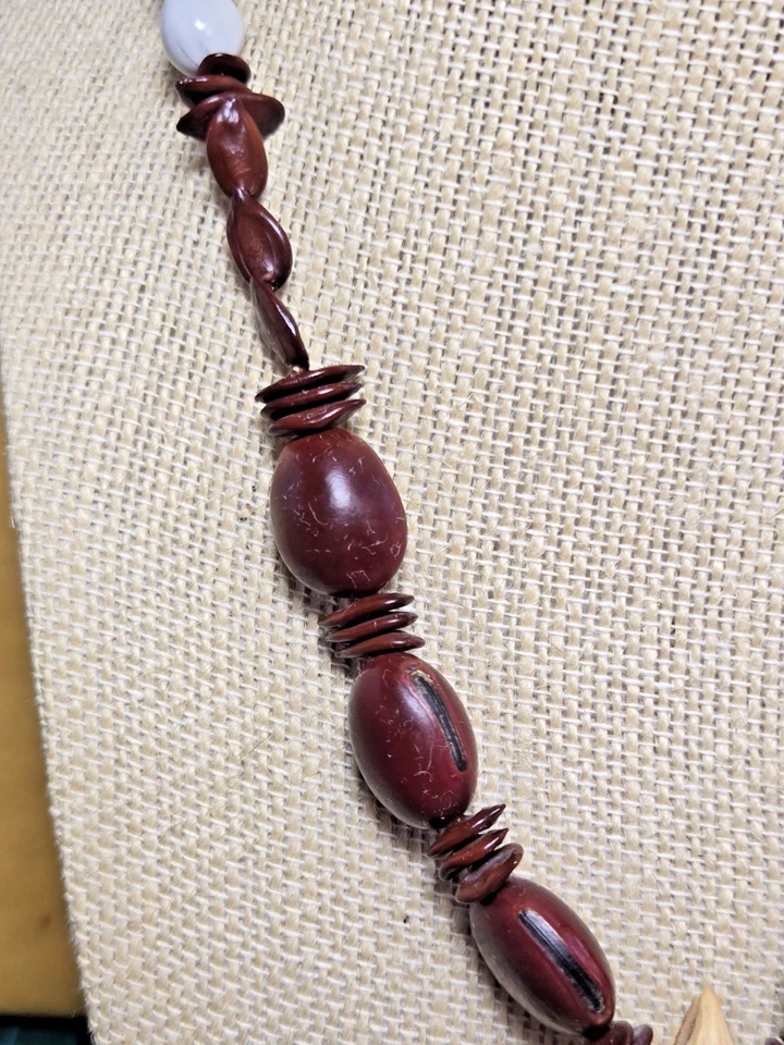 Vintage Shell And Seed Pod Beads  Flower Pendant Statement Handmade Necklace Foto 4 de 4