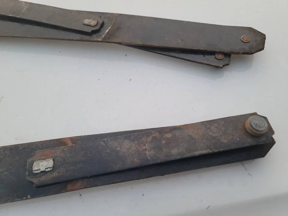 1955 1956 1957 1958 1959 Chevrolet GMC Pickup Truck Window Regulators Oem Screws Foto 4 de 4