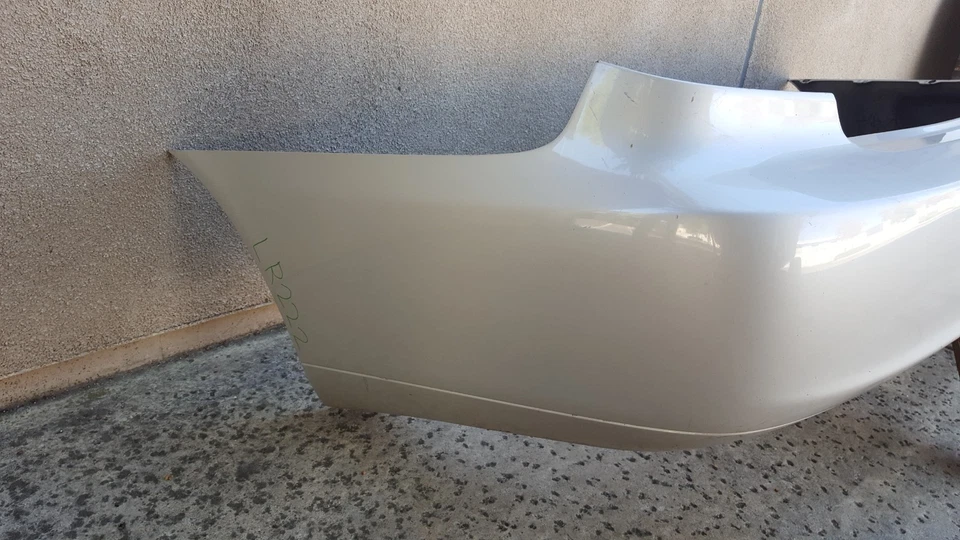 2002-2006 LEXUS ES ES300 ES330 REAR BUMPER COVER OEM 52159-33170 LR222 - Image 2 of 4