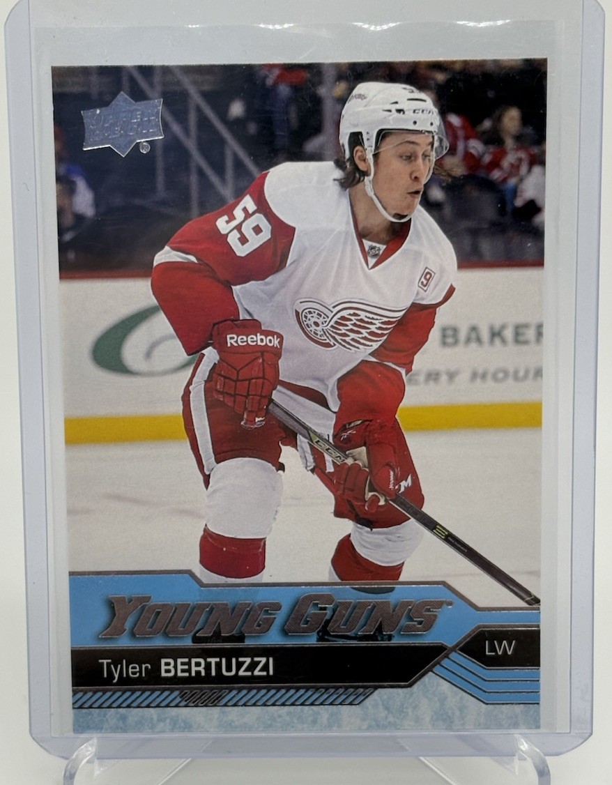 2016-17 Upper Deck Tyler Bertuzzi Young Guns Rookie RC #471