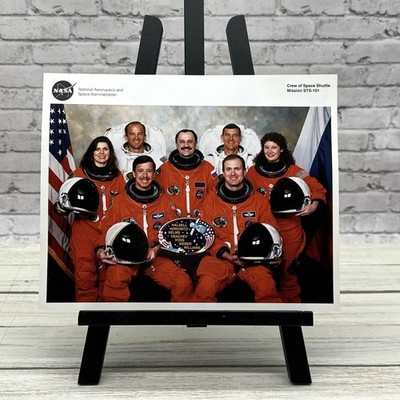 Crew Of Space Shuttle Mission STS-101 Official NASA 8x10 Photo
