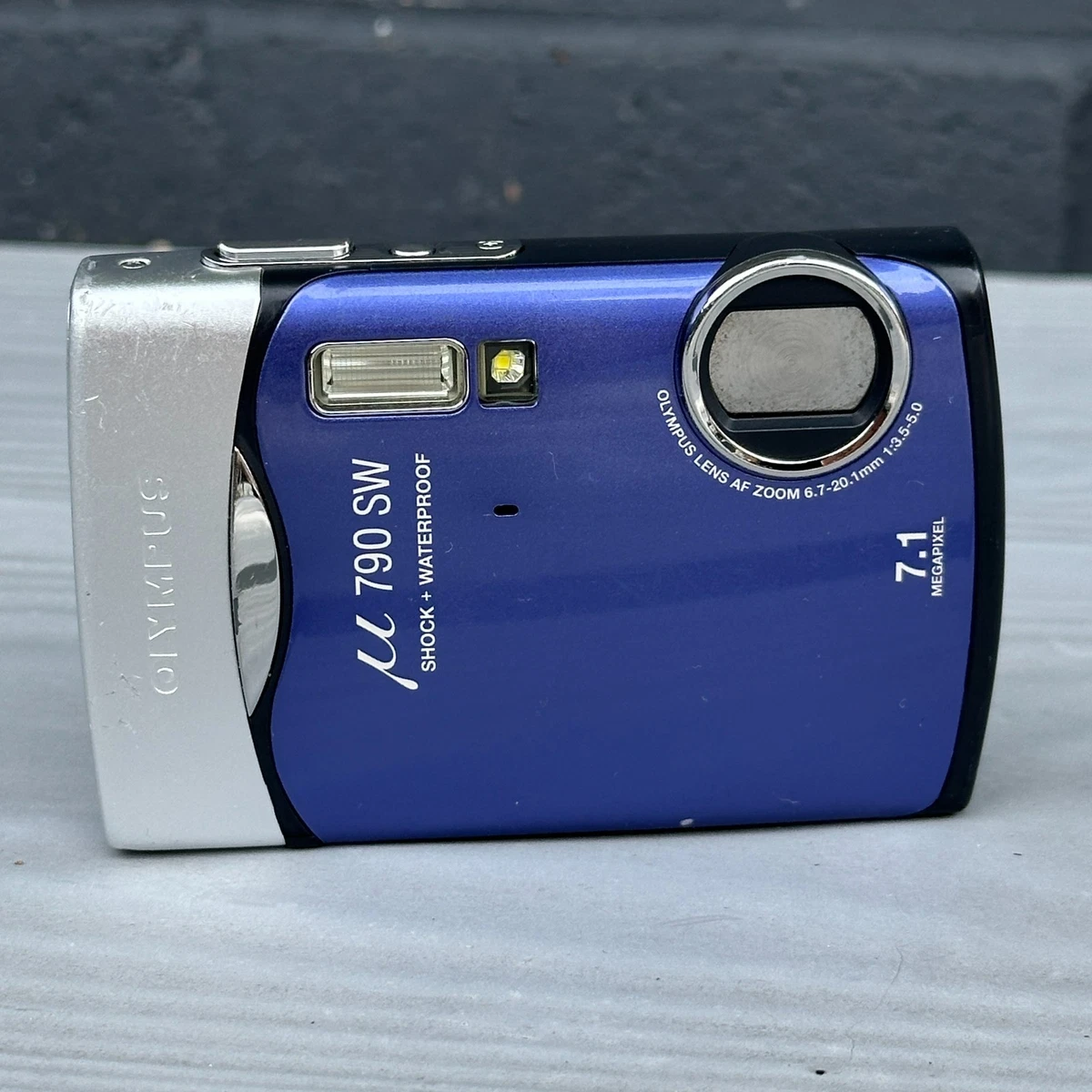 Olympus µ Digital Cameras 7-7.9 MP Maximum Resolution for Sale