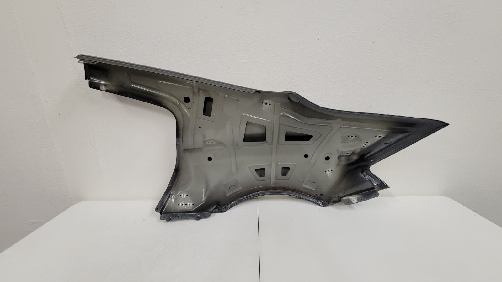 2008 2009 2010 2011 2012 2013 AUDI R8 V10 RIGHT SIDE QUARTER PANEL OEM