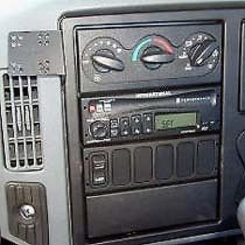 PanaVise CUSTOM IN-DASH PHONE/IPOD MOUNT for INTERNATIONAL(MANY)01-16 #75145-201 - Picture 2 of 3