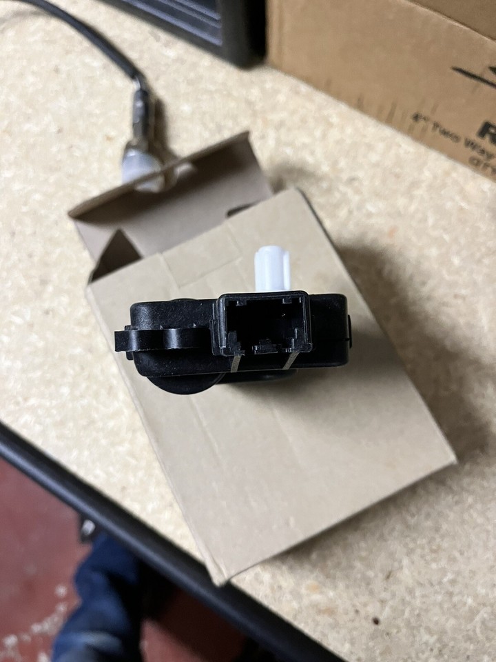 HVAC Blend Door ActuatorHeater Blend Door Actuator Dorman 604029 eBay