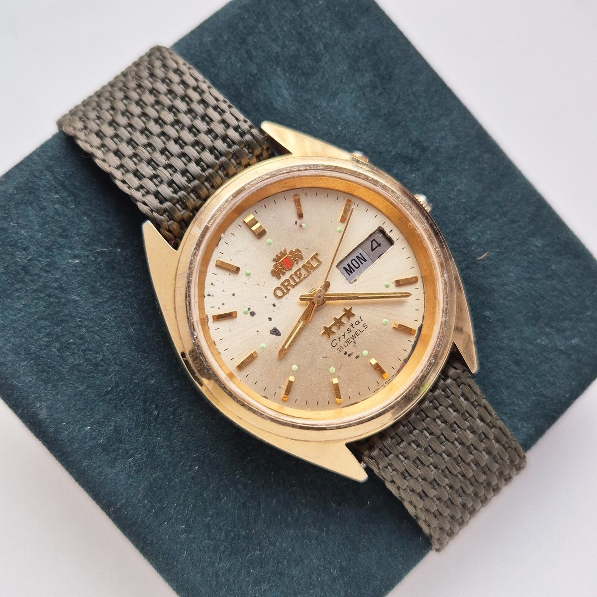 S268　可動 美品 ORIENT オリエント 469EA9F-70CA cal.46949 自動巻 21石 裏スケ ネイビー文字盤 コンビカラー デイデイト 純正革ベルト メンズ腕時計 1970's ORIENT 3 Star 469LD6-80 Men's Watch Vintage Japanese