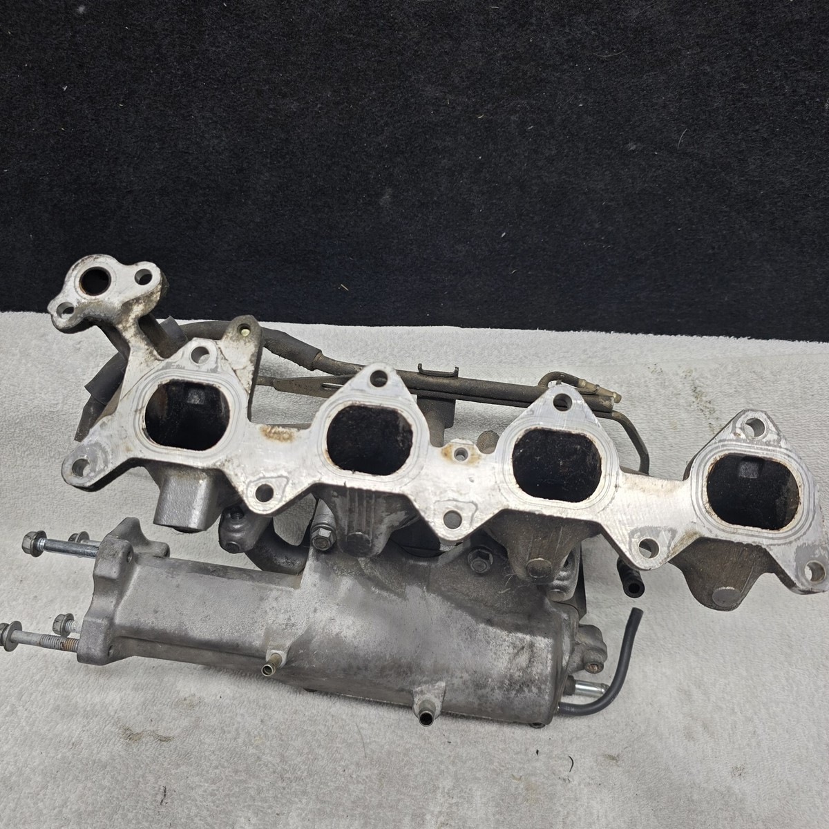 1996 1997 Toyota Celica Intake Manifold 7AFE Engine (ST
