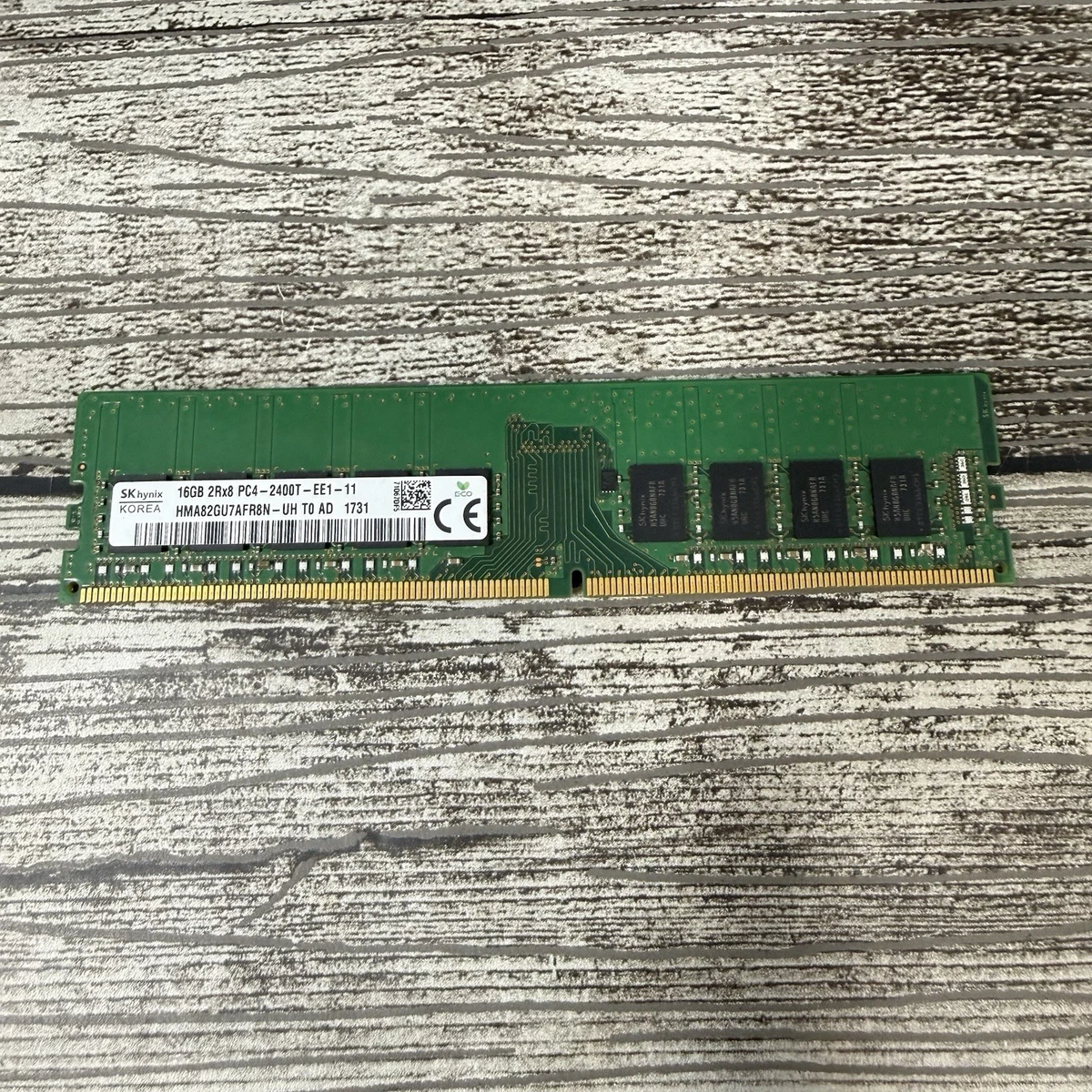 SK Hynix 16GB (1 x 16GB) PC4-2400T Server RAM 2Rx8 HMA82GU7AFR8N