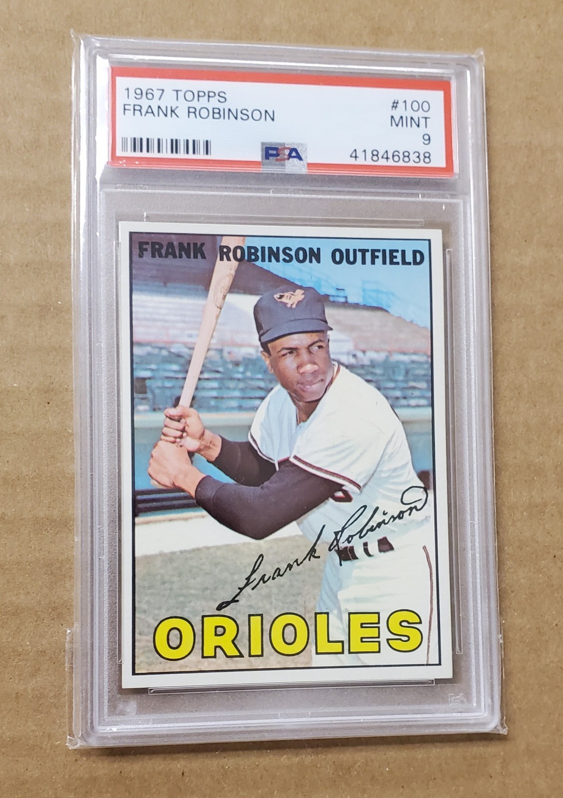 1967 Topps MLB Hall Famer Frank Robinson PSA 9 #100 - Baltimore Orioles