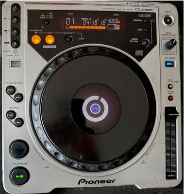 Pioneer DJ CDJ 800 Digital Media Compact Disc Player Turntable