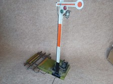 Eisenbahn Spur 1 - Märklin Signal mit Modellgleis