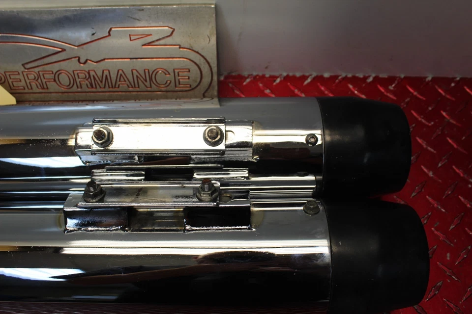 Harley Davidson Electra Glide 2011 silenciadores de escape antideslizantes 3 pulgadas Eg136 Foto 4 de 4