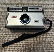 Vintage 1960's KODAK Instamatic 104 Film Photography Camera, Made USA Untested