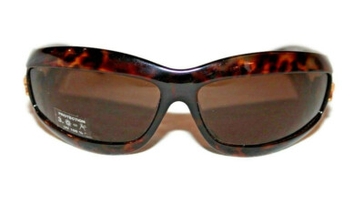 thick tortoise shell glasses