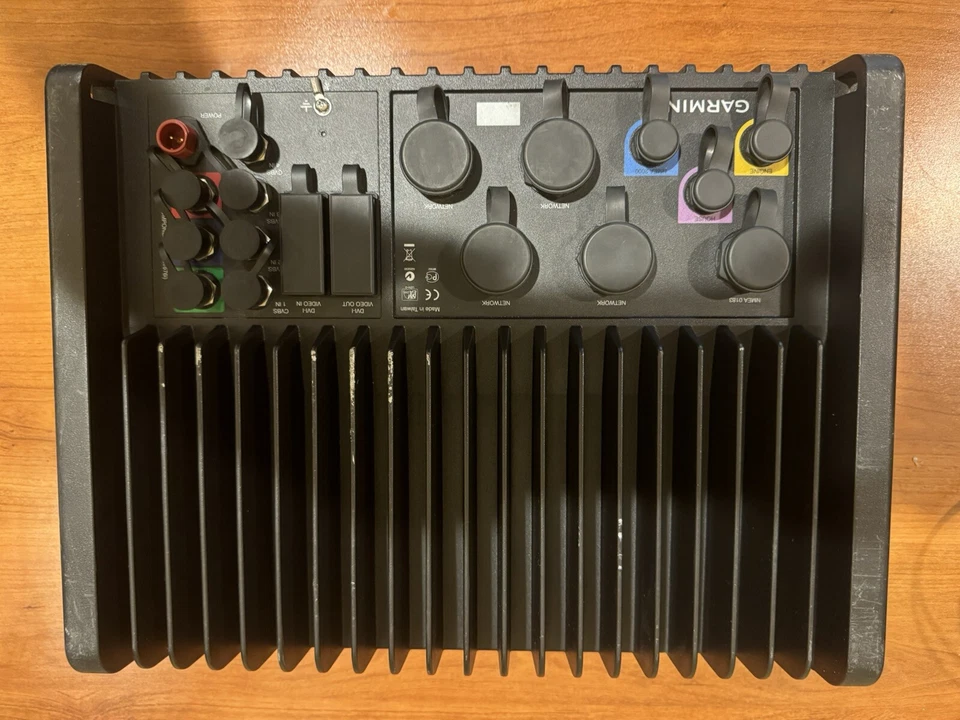 Garmin GPSMAP 8215 MFD Touchscreen Chart plotter - Image 4 of 4