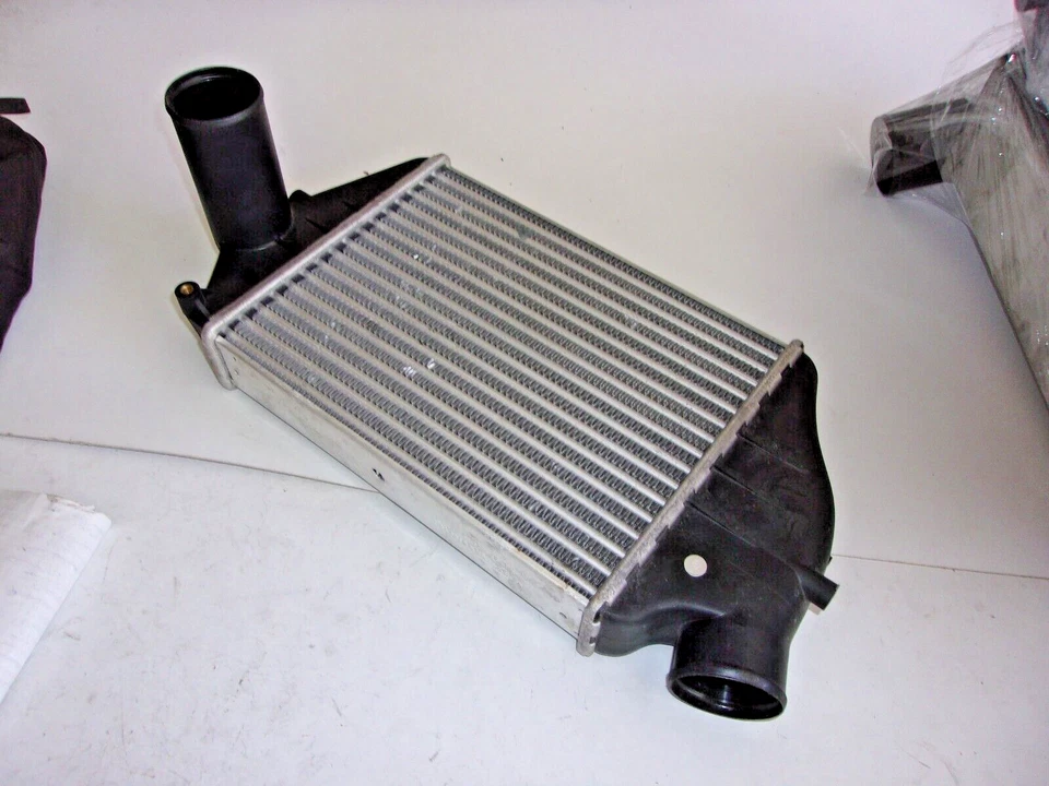 Intercooler Kühler Fiat Regata 1900 Turbo Diesel Original Fiat 7551775 - Bild 4 von 4