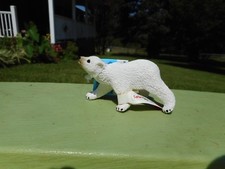 POLAR BEAR CUB by Safari Ltd/ toy/ 273429/ RETIRED MODEL