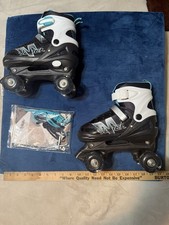 Sowume Boys Black White Illuminating Lace Up ADJUSTABLE Roller Skates Size M
