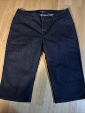 Riders By Lee Women  s Denim Capris Size 18 Medium Cute Stitched Back Pockets
