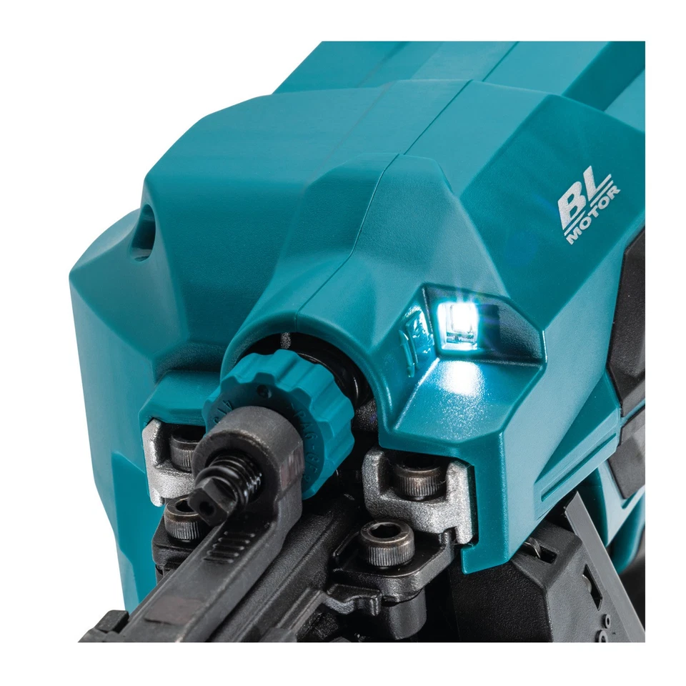 Makita 18V LXT Cordless 21-Degree Full Round Head 3 1/2 Inch Framing Nailer - Image 3 of 4