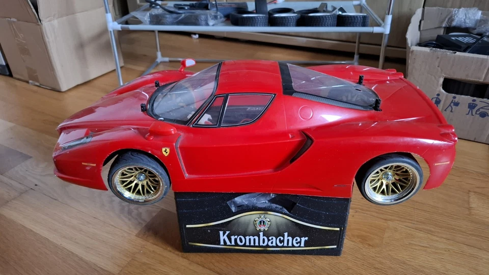 Tamiya TT-01 1/10 Chassis Ferrari Enzo Karosserie, Tuning, Alu, Rarität - Bild 2 von 4