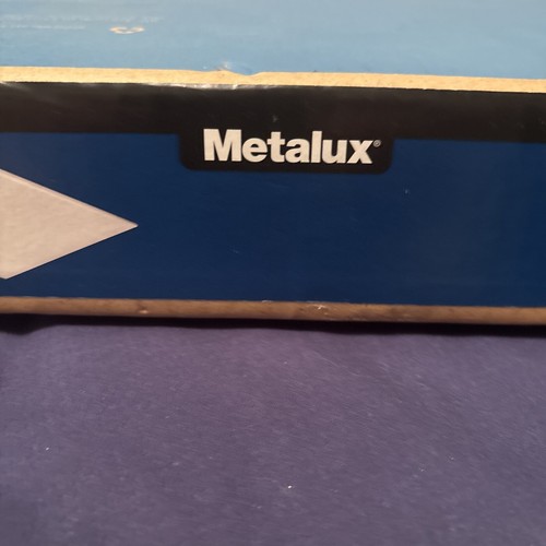 Metalux Gpt Series Prismatic Led Panel 27W 2 X 2' 3500 Lumen - Picture 6 of 6