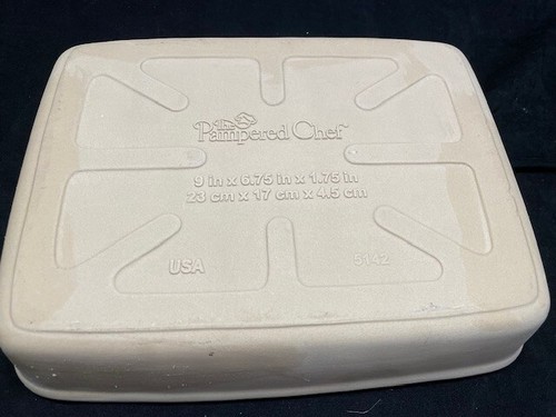 Pampered Chef Small Ridged Baker Natural Stoneware ~ 9 x 6.75 x 1.75 #5142 - Picture 2 of 2