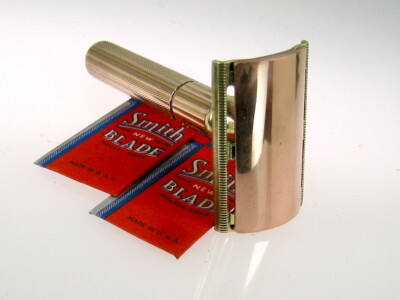 1930s Gillette Tech Three-Piece Safety Razor with Smith Blades | eBay