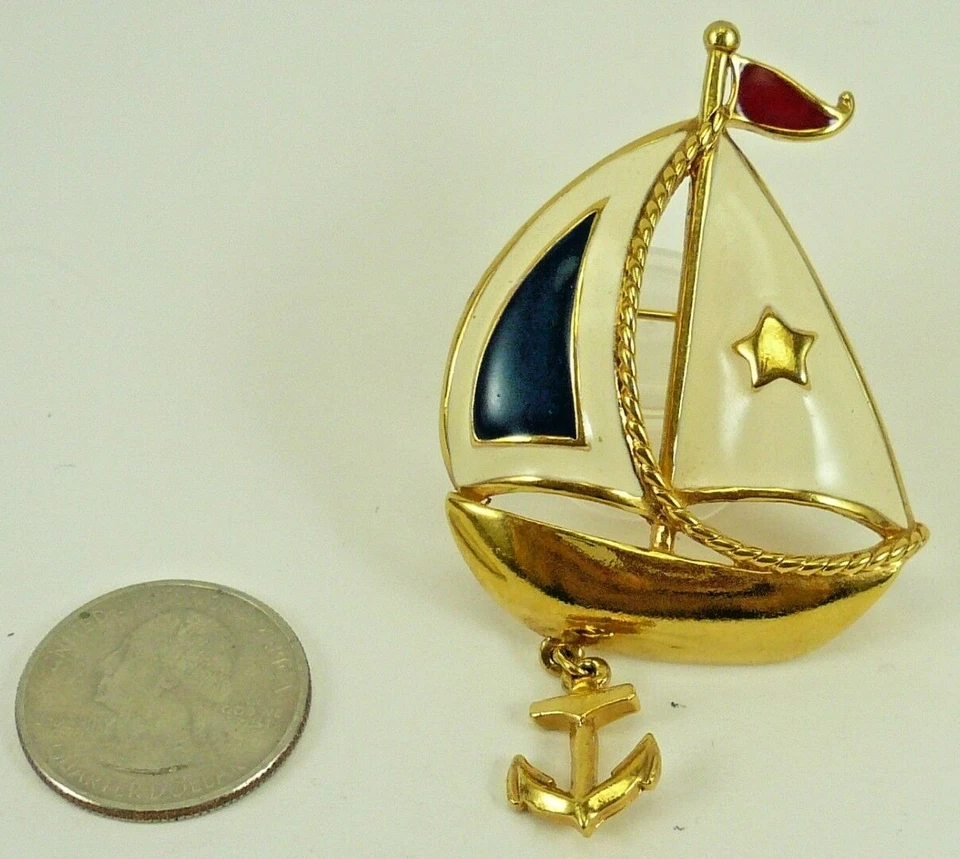 Broche dorado ancla velero esmaltado Avon de colección, firmado, barco de agua náutica Foto 3 de 4