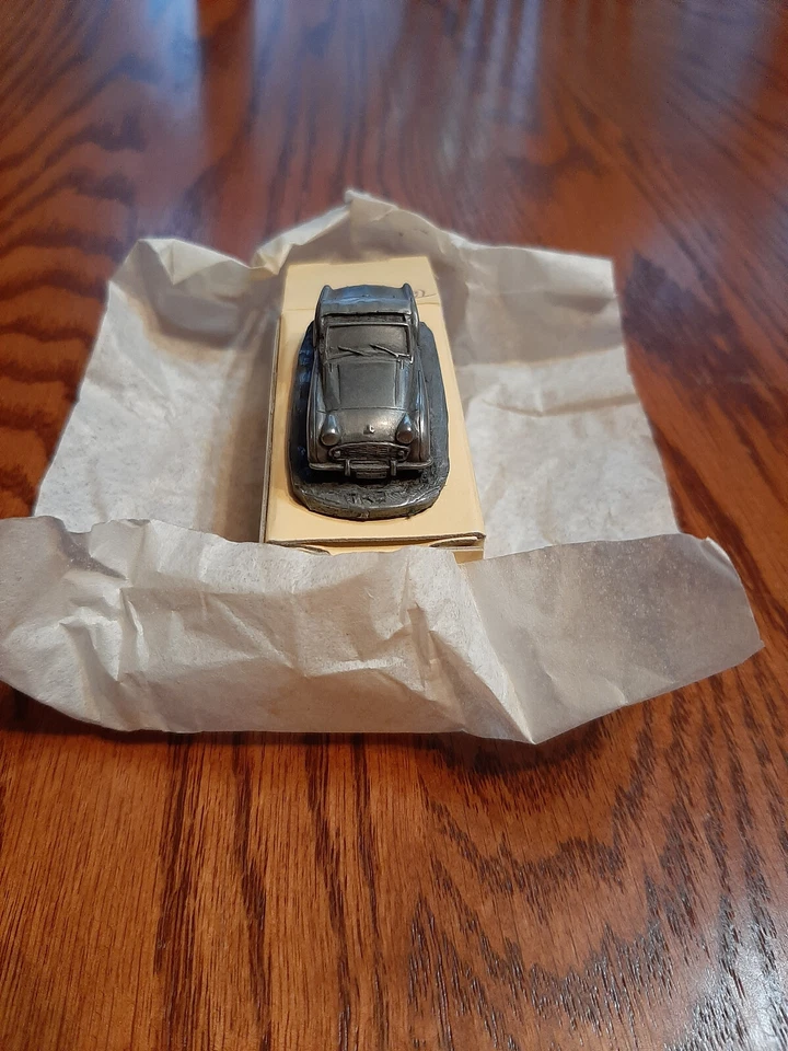 Винтажный Autosculpt олова Triumph TR3 сверху вниз спортивный автомобиль и основание коробка - Изображение 3 из 4