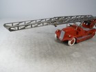 Foto 14 di 16