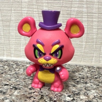 Five Nights at Freddy's Freddy Fazbear Figurine Pink Purple Yellow Black